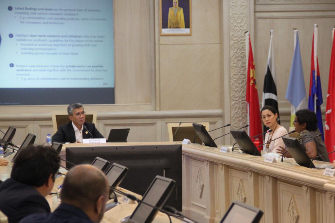 Perbincangan Bersama Wakil Industri Kreatif Negara