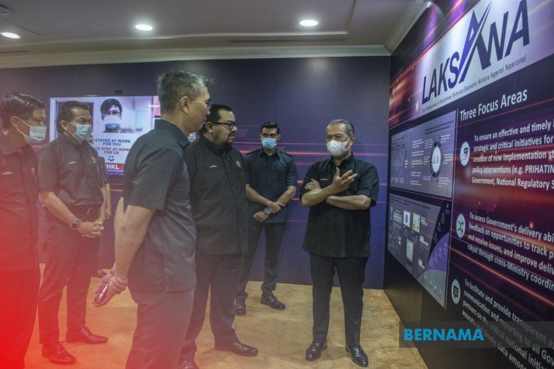 Perdana Menteri lancar papan pemuka digital dibangunkan oleh LAKSANA