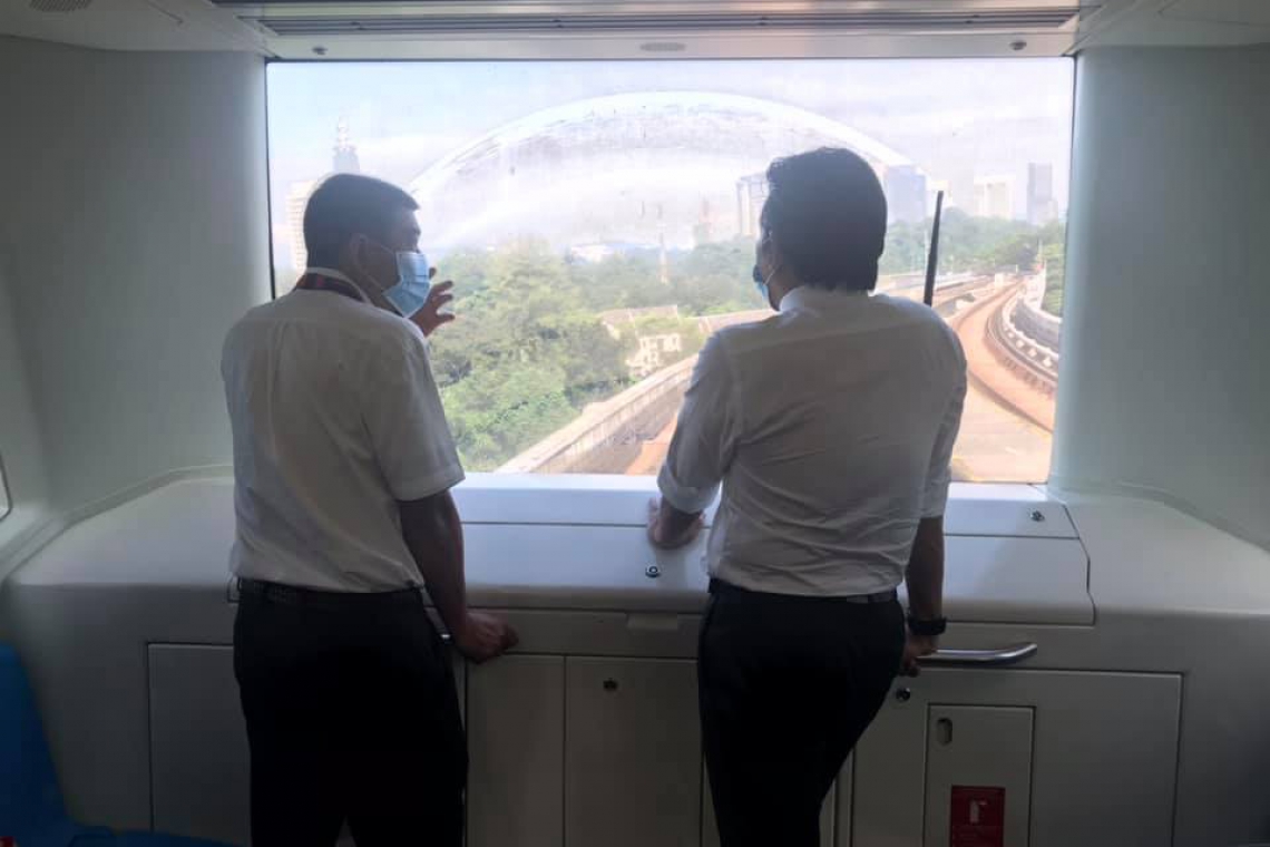 Sesi Taklimat Di Pejabat MRT Corp