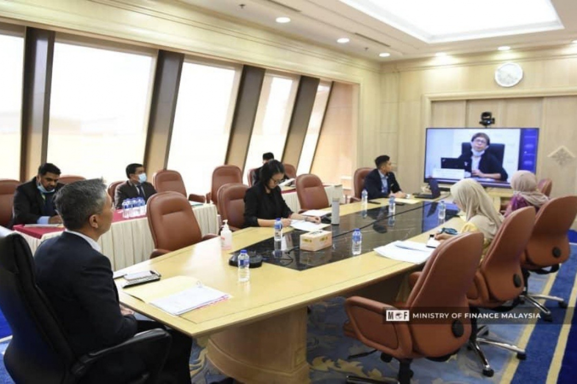 Tengku Zafrul, Rebecca bincang cabaran anjur APEC susulan COVID-19