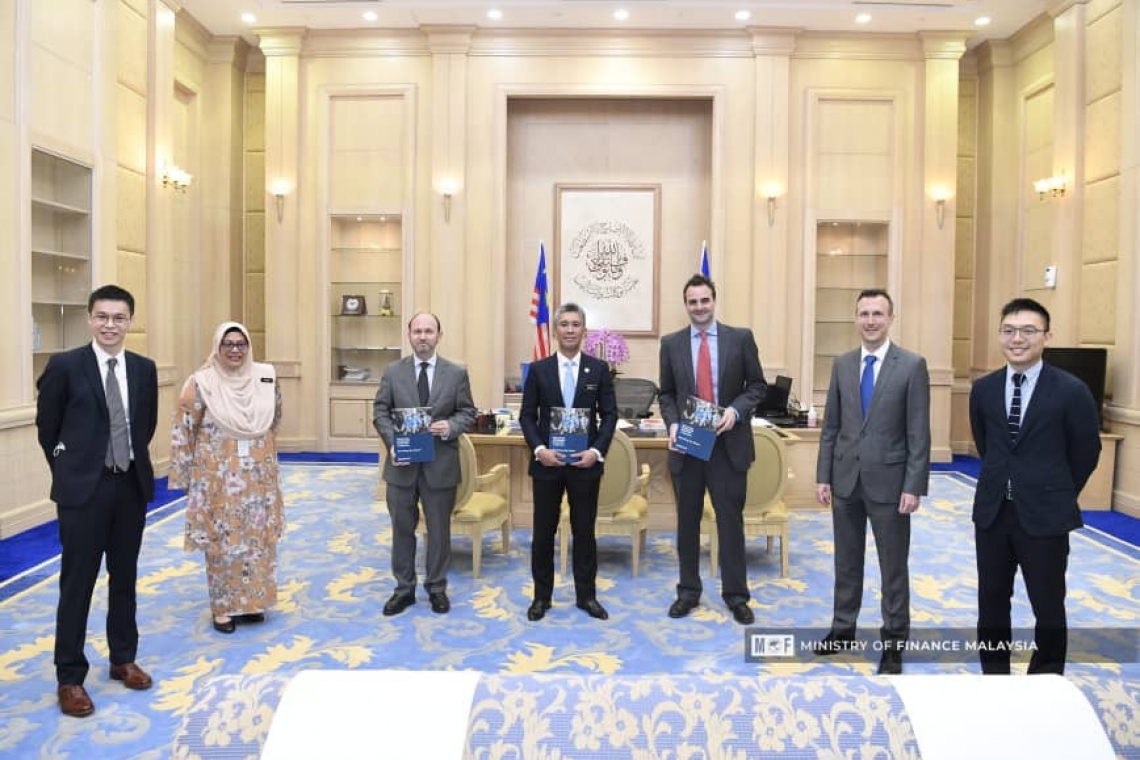 Sesi Perbincangan Bersama Wakil-Wakil Dari Bank Dunia