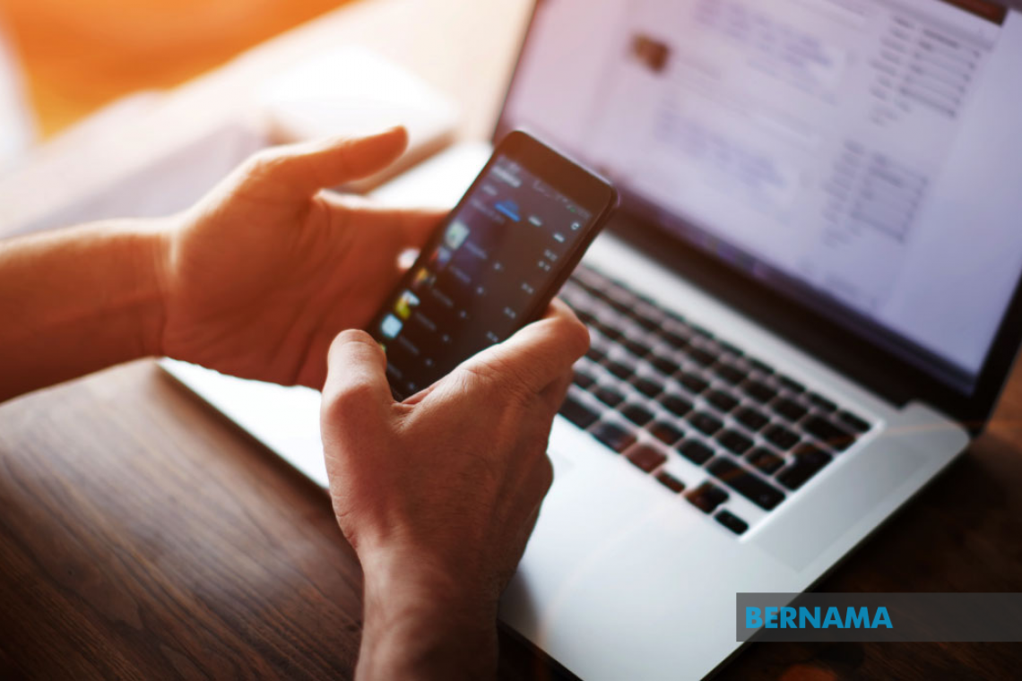 Check before making financial transactions to avoid online scams – Tengku Zafrul