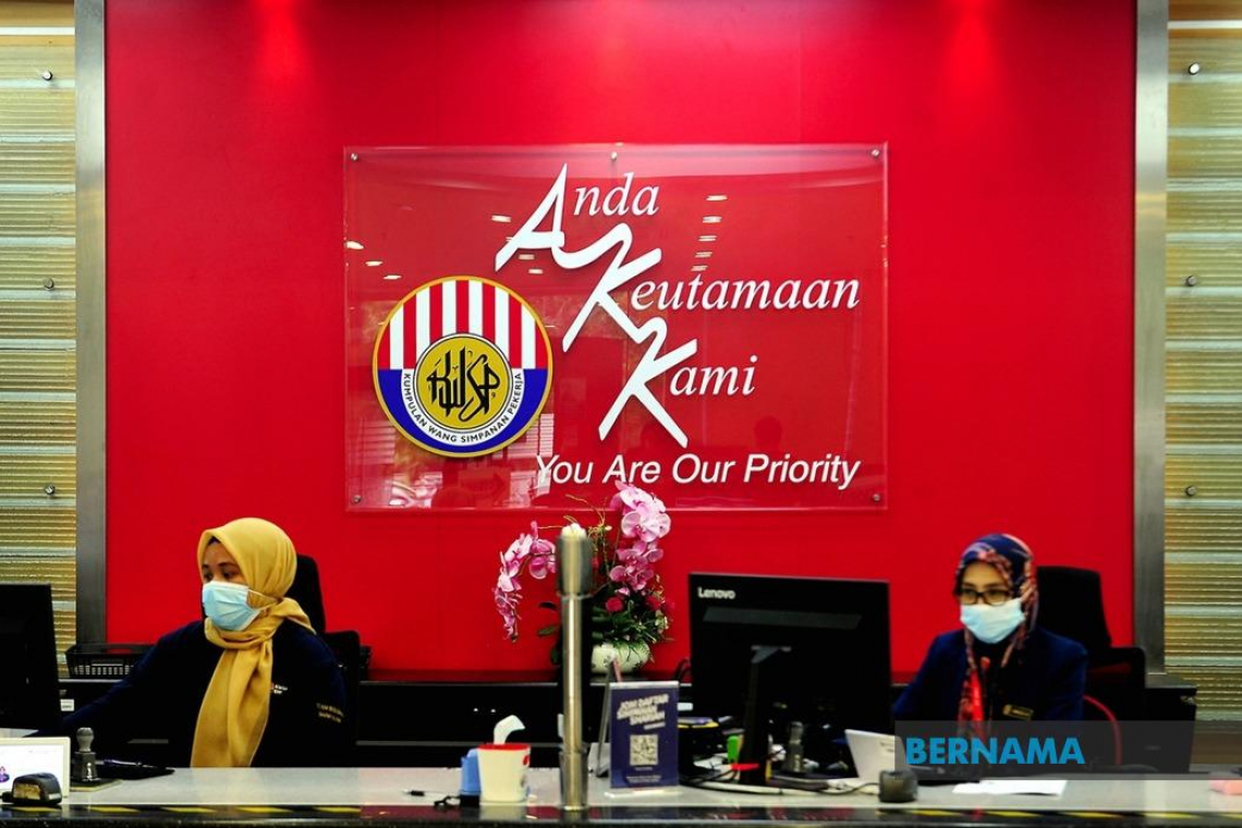 Bernama - Gov't Ready To Allow More EPF Contributors To Withdraw Savings From Account 1 - Tengku Zafrul