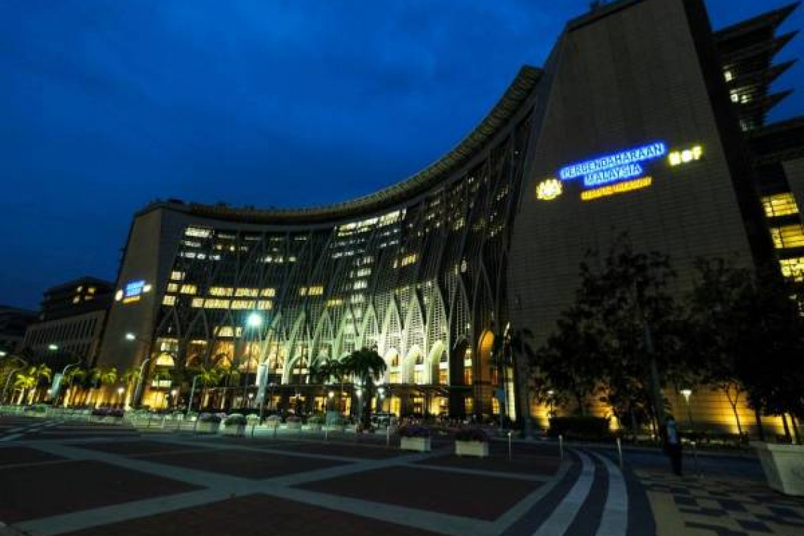 Sinar Harian - 210,000 Penerima Lulus Rayuan BSH 2020