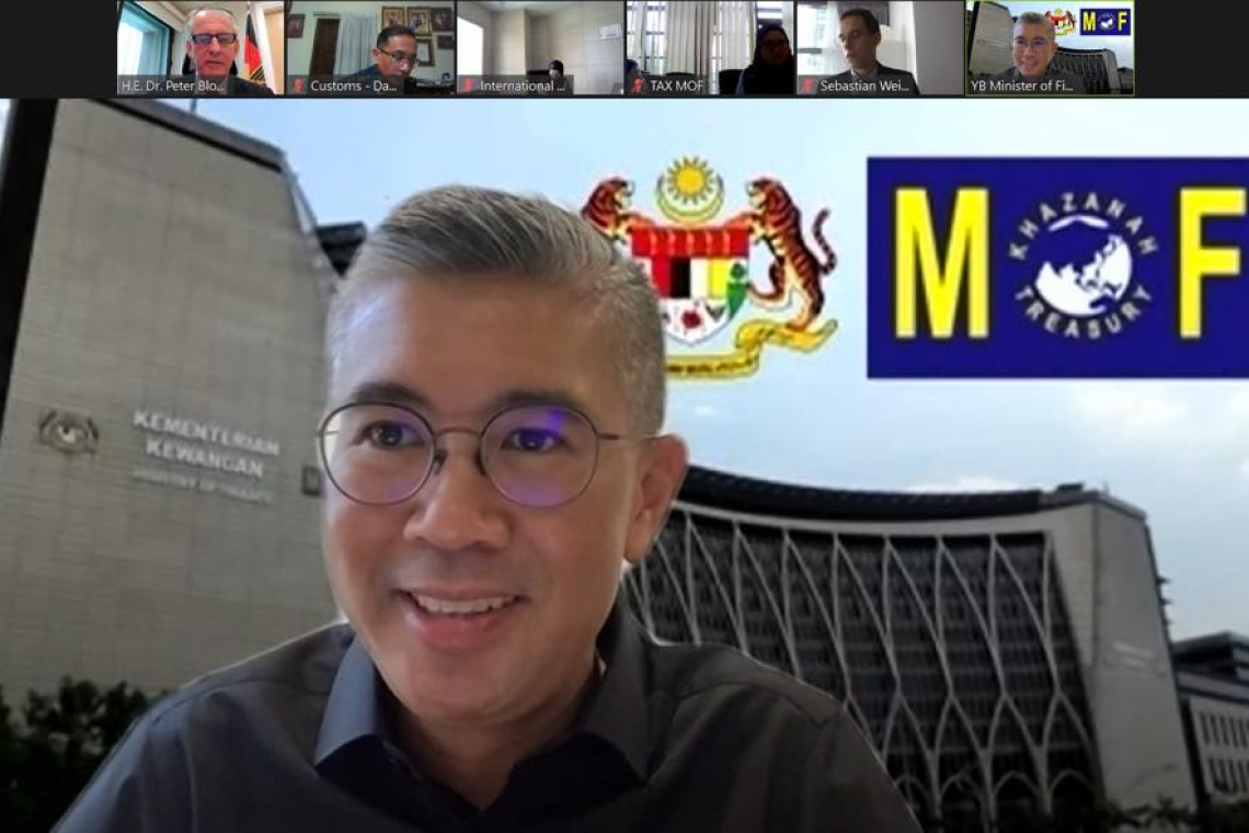 Perbincangan secara maya bersama duta Jerman ke Malaysia