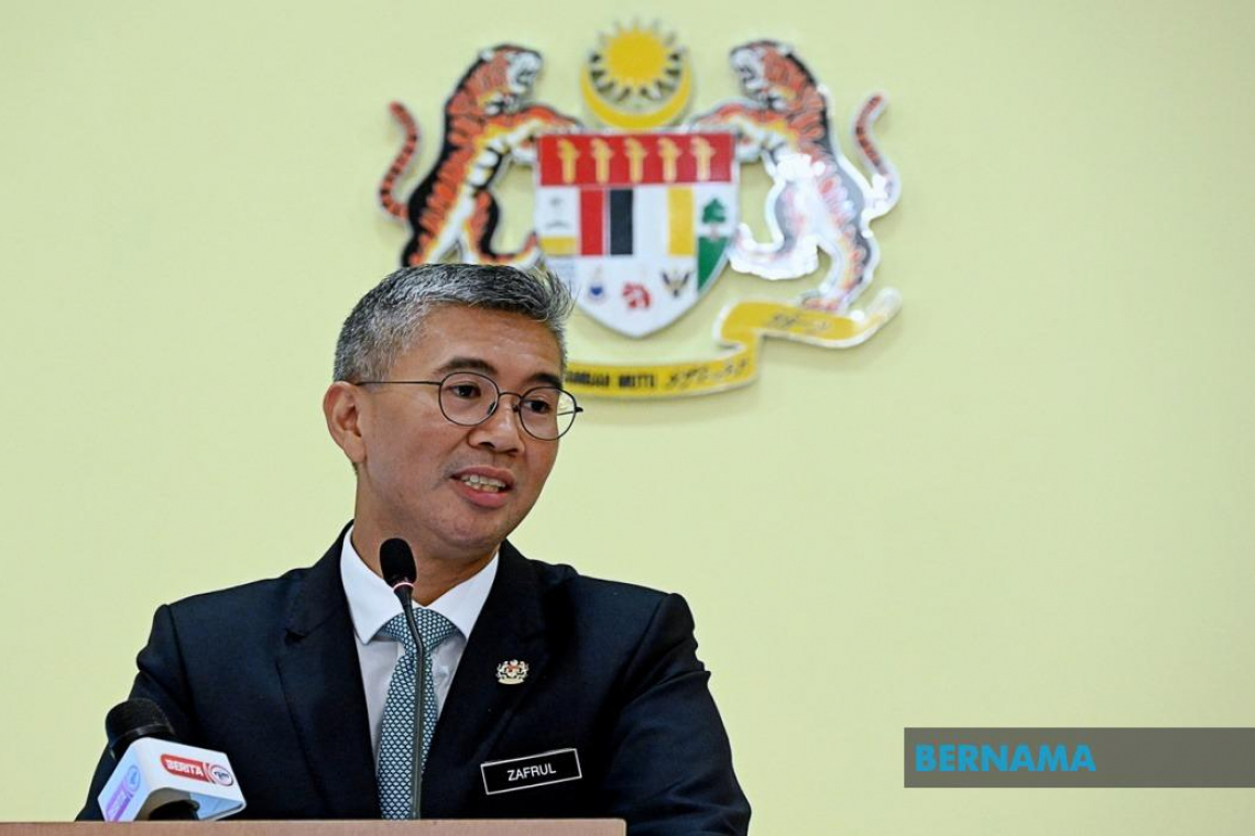 Rancangan pemulihan ekonomi Malaysia di landasan yang tepat dengan Program Imunisasi COVID-19 – Tengku Zafrul
