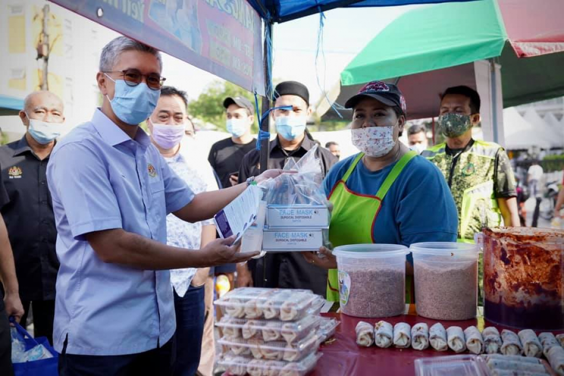 Sesi Turun Padang Bagi Mempromosikan Program Imunisasi Covid-19 Kebangsaan