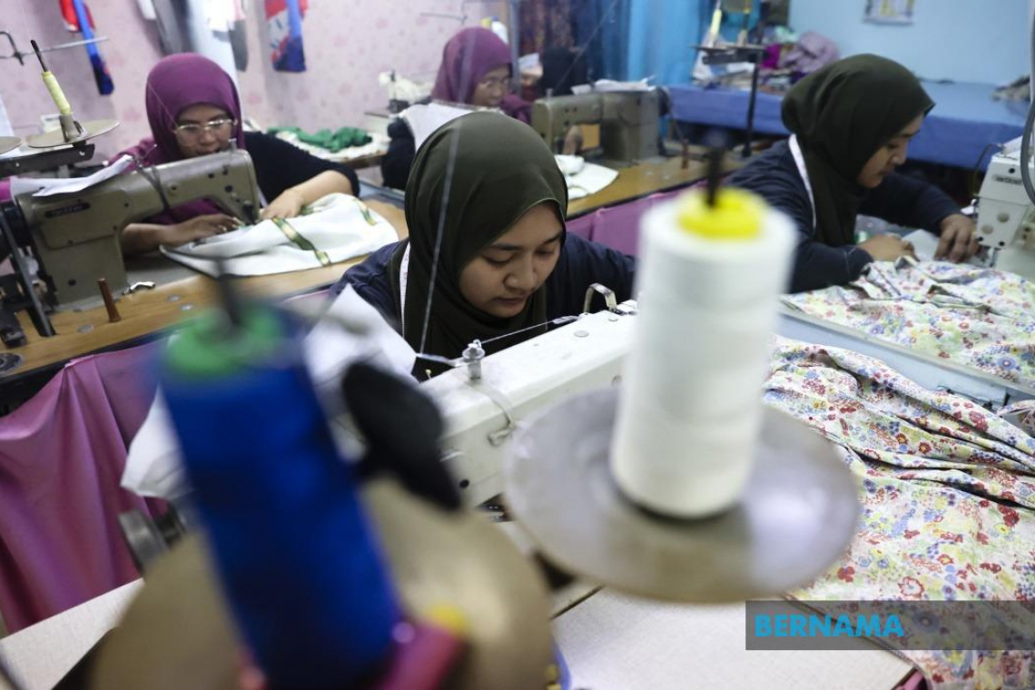 Govt approves Wage Subsidy applications worth RM1.215 bln as at June 4 – Tengku Zafrul