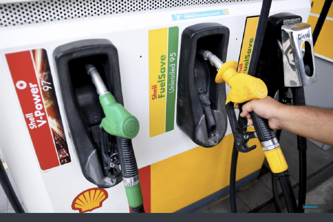 Harga RON97 naik dua sen, RON95 dan diesel kekal