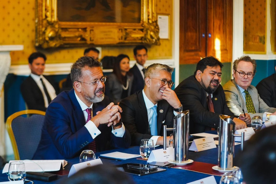 Sesi Perjumpaan bersama Pelabur Modal Teroka Asing di London