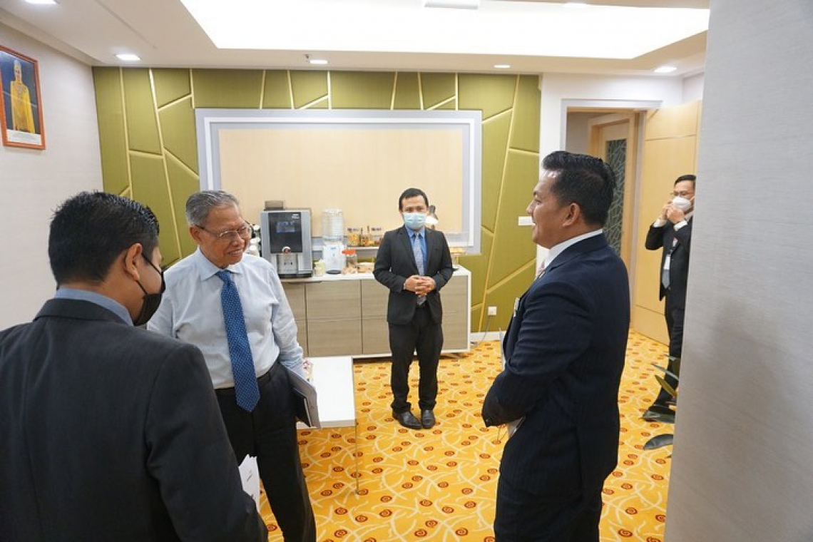 Sesi Pertemuan bersama YB Menteri di Jabatan Perdana Menteri (Ekonomi)