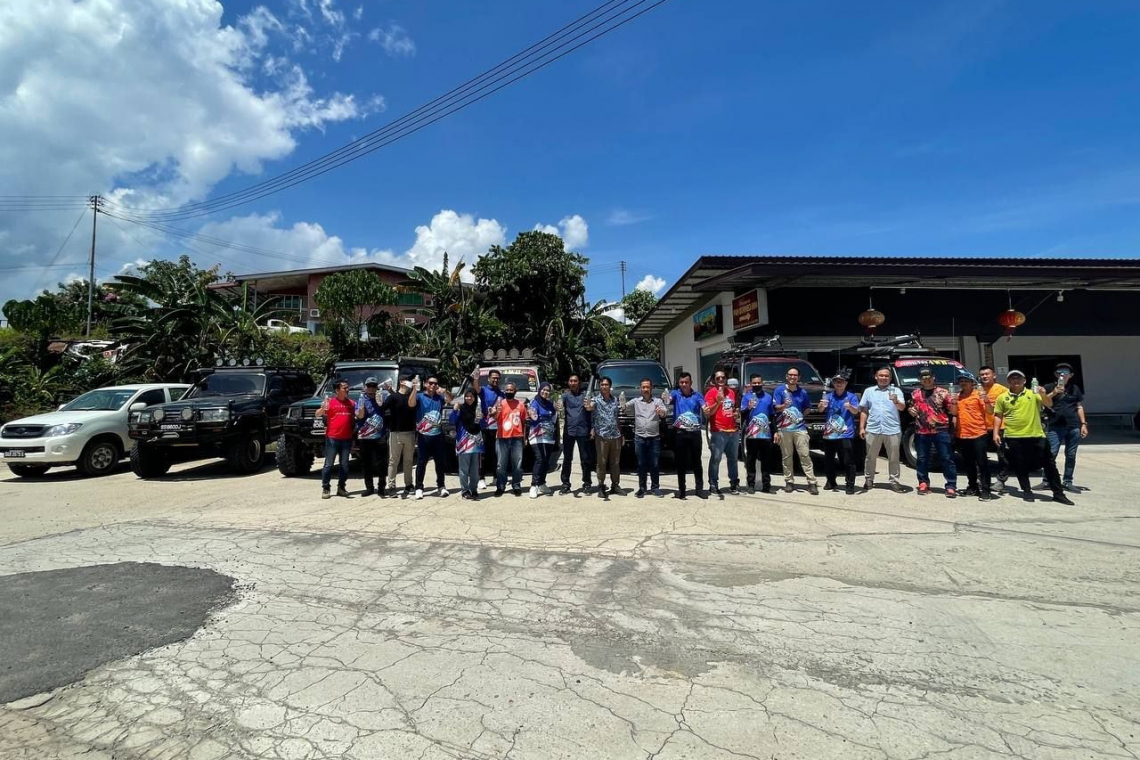 Program Mobile Community Service di Padang Kampung Meligan, Sipitang, Sabah