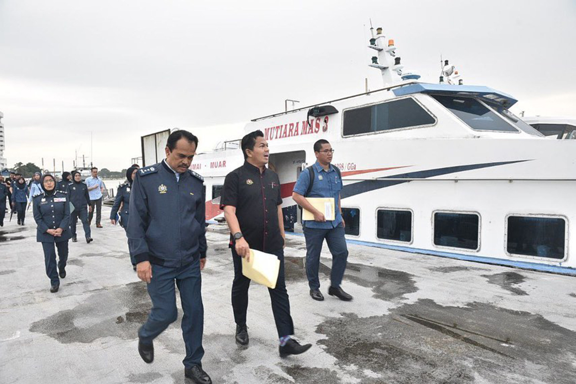 Sesi Turun Padang #JelajahBajet2023 ke Jeti Penumpang dan Jeti Kargo Kastam, Muar, Johor