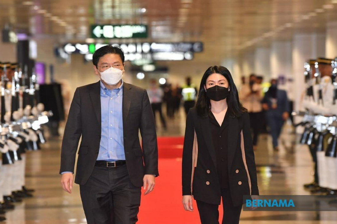 TPM Singapura Lawrence Wong tiba di Malaysia untuk lawatan kerja