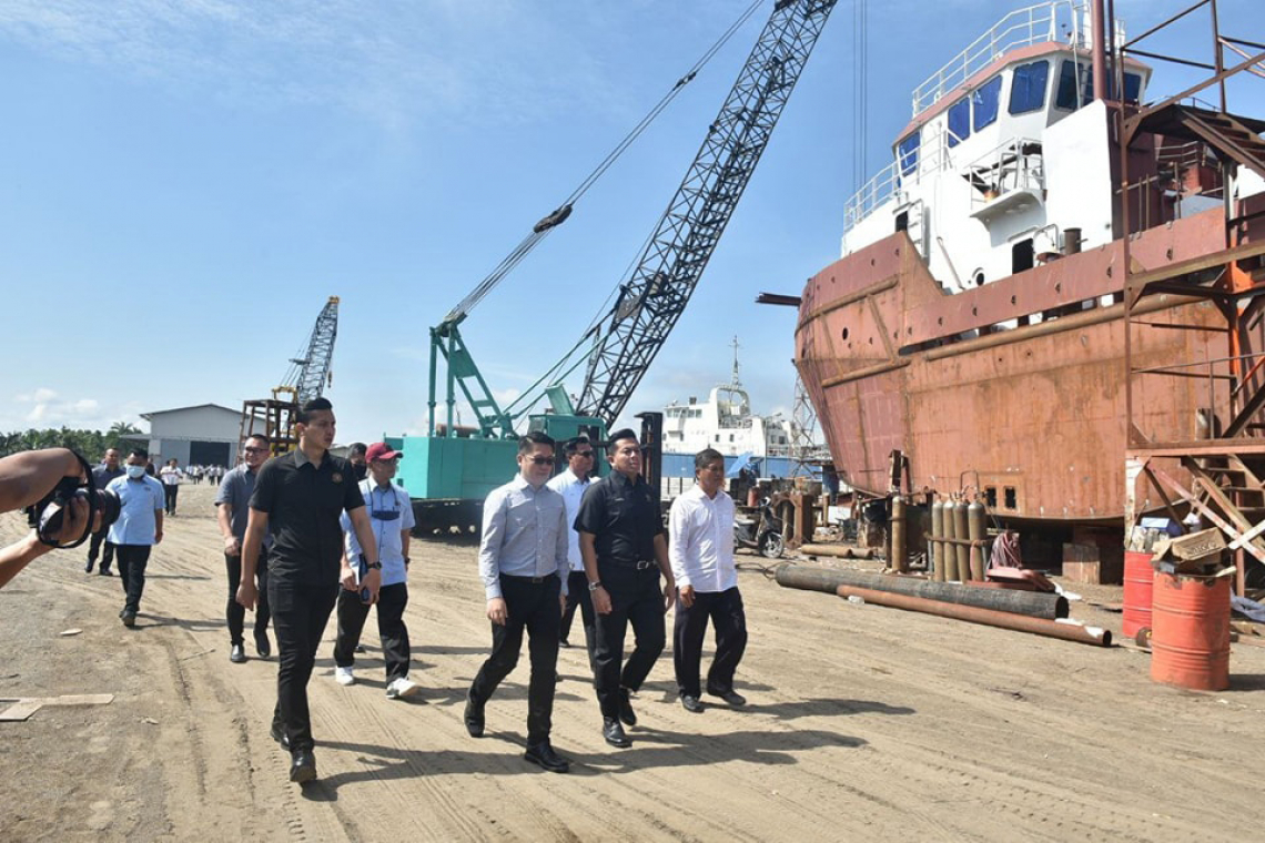 Sesi Turun Padang sempena Jelajah #Bajet2023 ke Industri Perkapalan di Sibu, Sarawak
