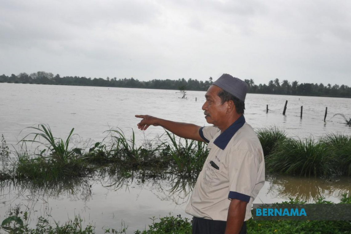 Budget 2023: Monsoon season aid increases to RM800 - Tengku Zafrul