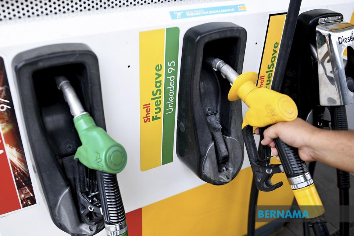 Petrol, diesel prices unchanged for Feb 9-15 period