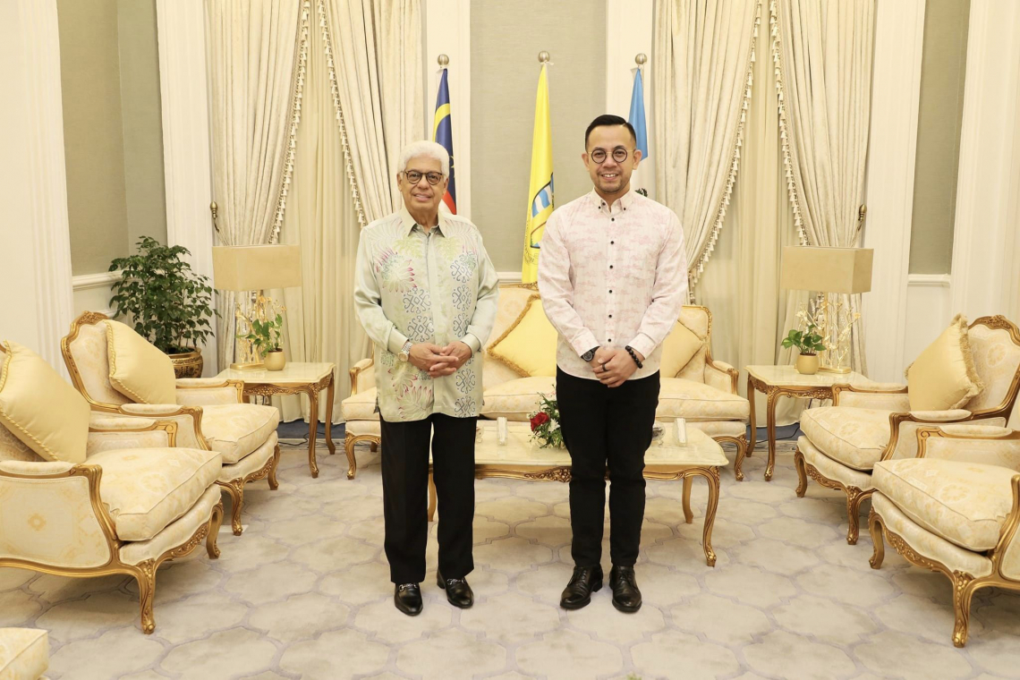 Sesi Kunjungan Hormat ke atas Yang di-Pertua Negeri Pulau Pinang