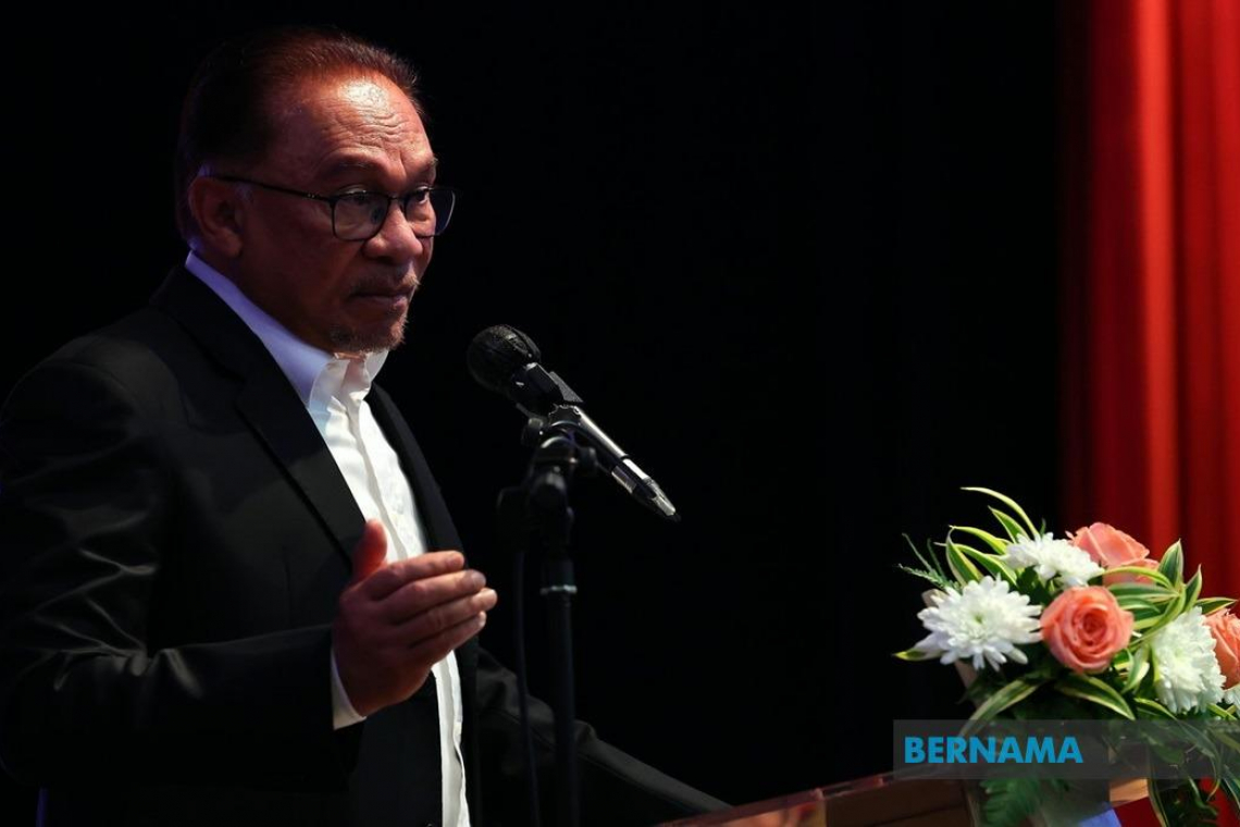 Don't be too comfortable, conceited and think less of other groups – PM Anwar