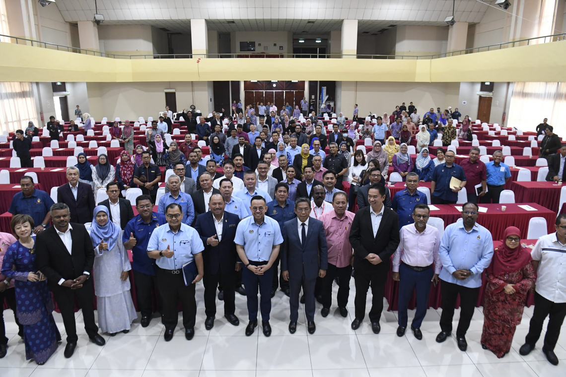 Majlis Dialog Bersama Timbalan Menteri Kewangan ll Di Negeri Sembilan