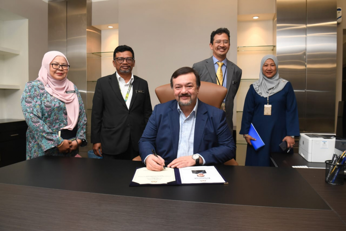 Tahniah &amp; Selamat Datang ke MOF