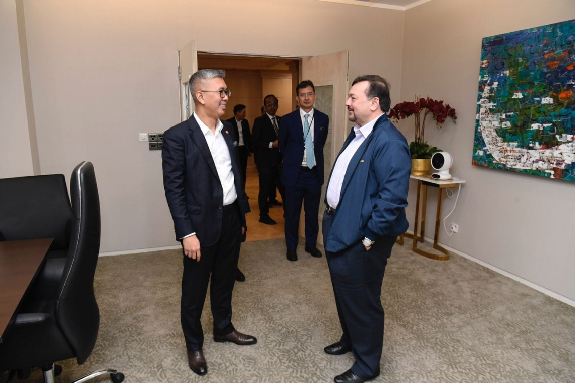 Sesi Perbincangan bersama Menteri MITI