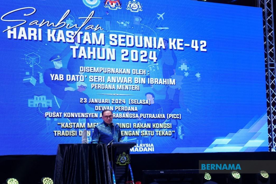 Anwar Confident JKDM Can Achieve Target Revenue Collection Of RM56 Billion This Year