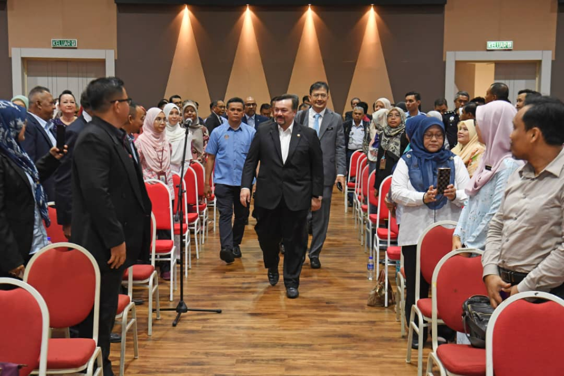 Dialog Prabelanjawan 2025 (Segmen Penjawat Awam) Sempena Minggu Ekonomi &amp; Kewangan Awam