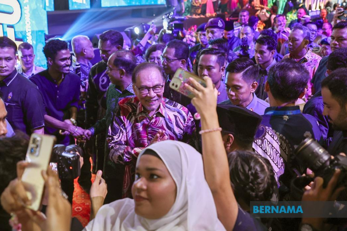 KDNK Suku Kedua Letak Malaysia Selesa Akhiri 2024 Pada Kadar Pertumbuhan Tinggi – PM Anwar
