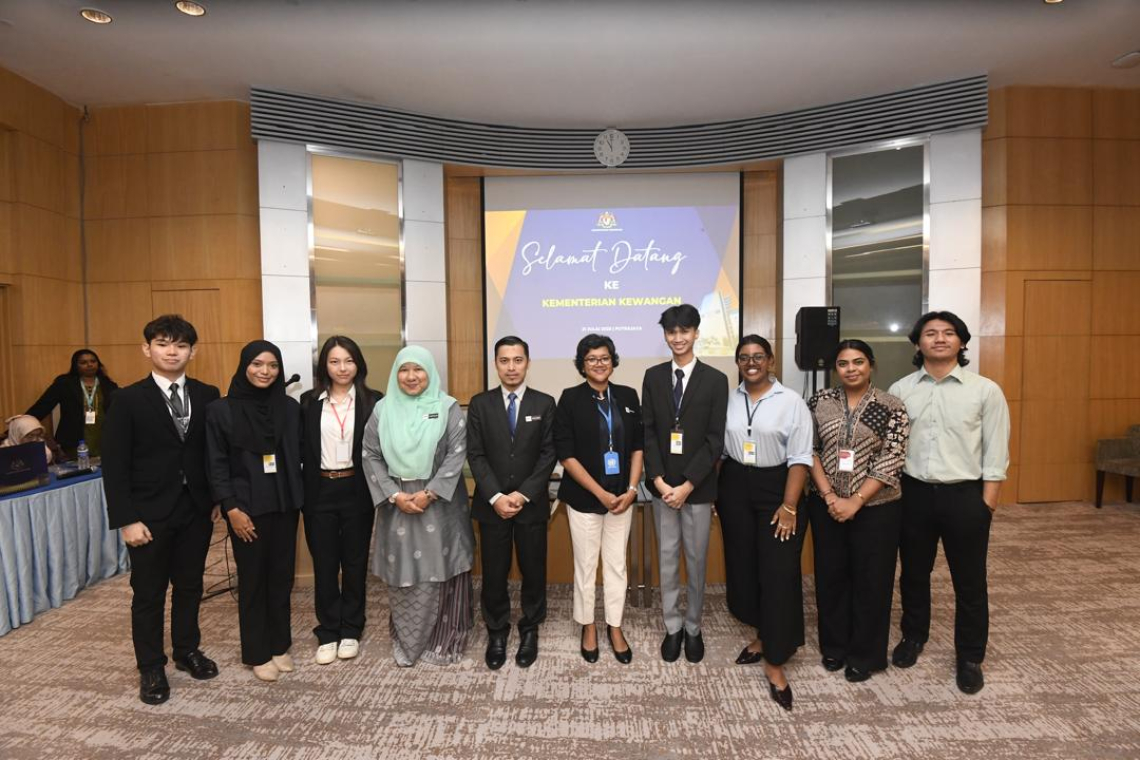 Sesi Lawatan Akademik oleh PEKUMA ke MOF