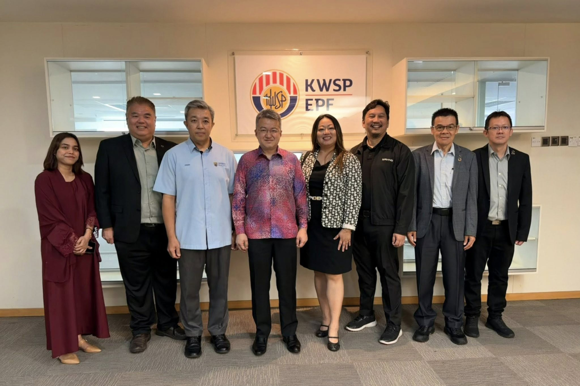 Sesi Perbincangan Bersama Penggiat Industri