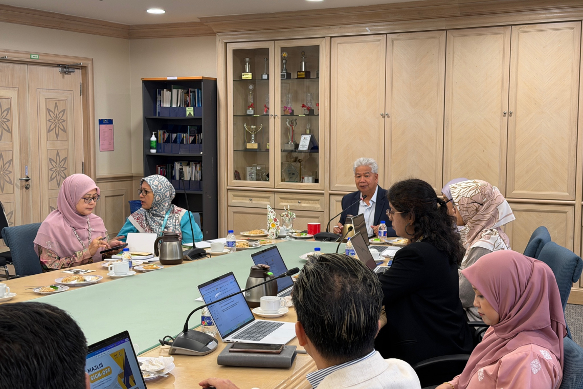 Majlis Sign-Off EA Perkhidmatan Pinjaman Kerajaan Persekutuan (SID)
