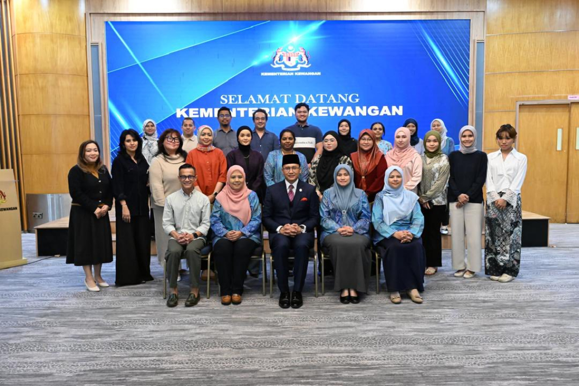 Kursus Protokol &amp; Etiket Sosial