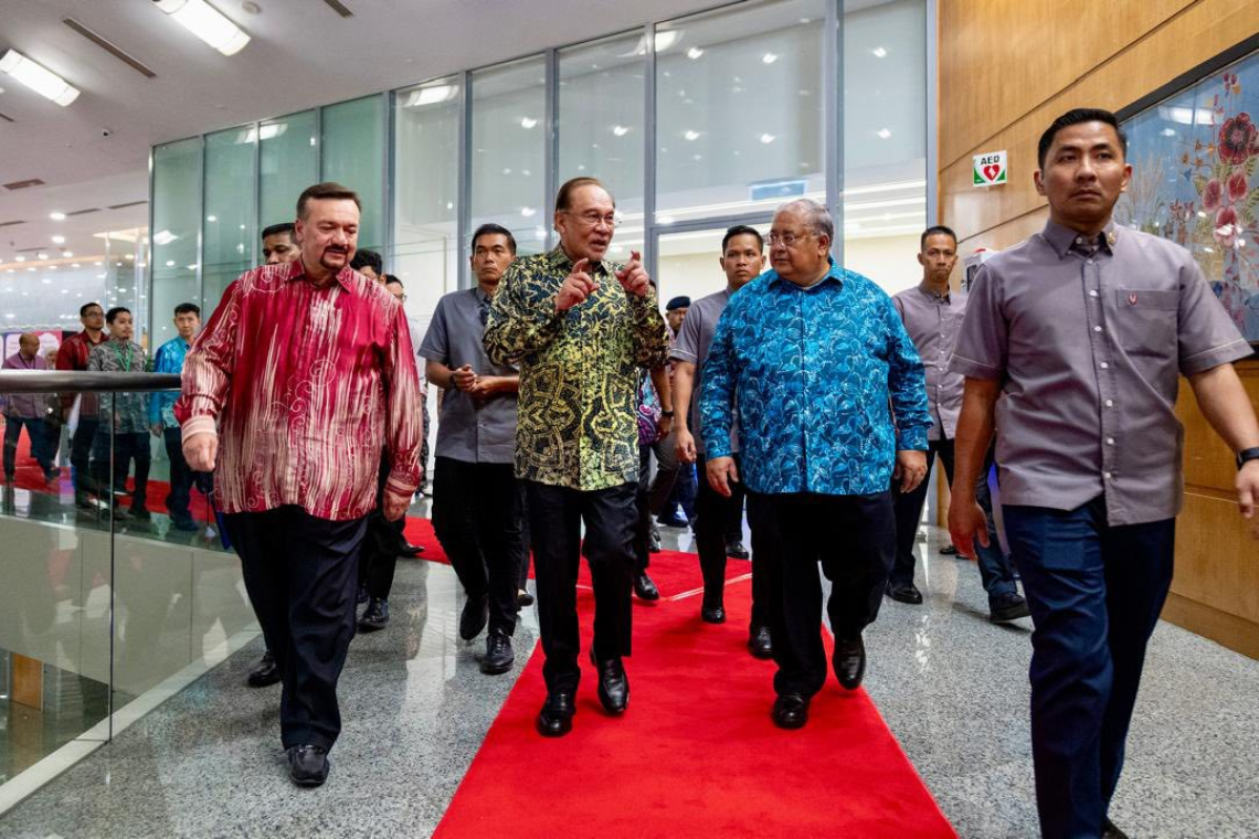 Forum Ilmuwan Malaysia MADANI Siri 12