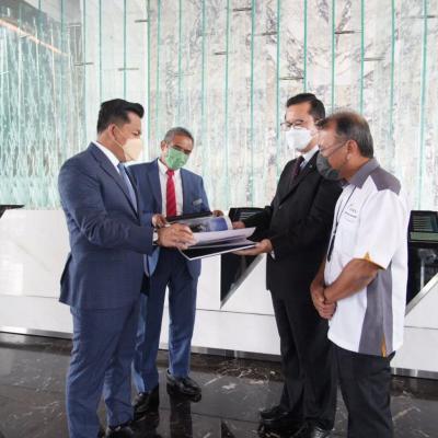 Sesi Lawatan Rasmi Ke Tun Razak Exchange City & Tower 106