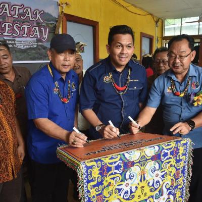 Sesi Turun Padang Sempena Jelajah #Bajet2023 Ke Program Perasmian Teratak ‘Homestay’ Uma Belor Sg. Asap Di Sarawak