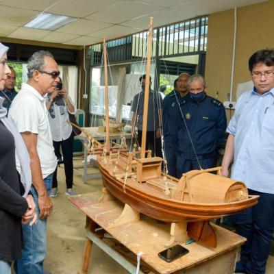 Sesi Turun Padang Sempena Jelajah #Bajet2023 Ke Industri Warisan Pembuatan Bot Di Pulau Duyong, Terengganu