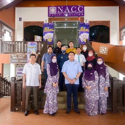 Sesi Turun Padang Sempena Jelajah #Bajet2023 Ke Industri Pembuatan Batik, Terengganu