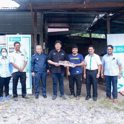 Sesi Turun Padang Sempena Jelajah #Bajet2023 Ke Industri Pembuatan Ukiran Kayu Kuala Terengganu