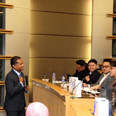 Sesi Lawatan Akademik UiTM Sarawak Ke MOF