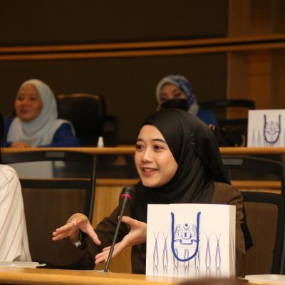 Sesi Lawatan Akademik UiTM Sarawak Ke MOF