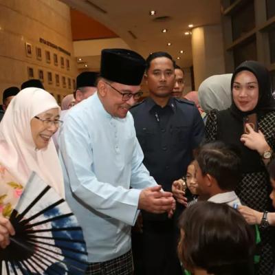 Majlis Hari Raya MADANI Kementerian Kewangan Meriah