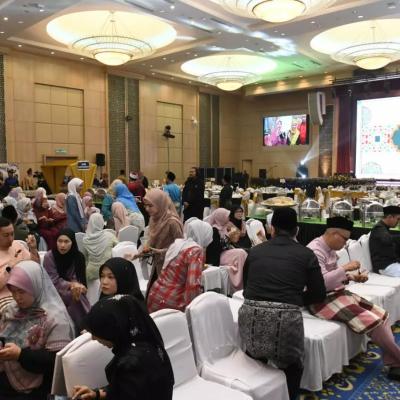 Majlis Hari Raya MADANI Kementerian Kewangan Meriah