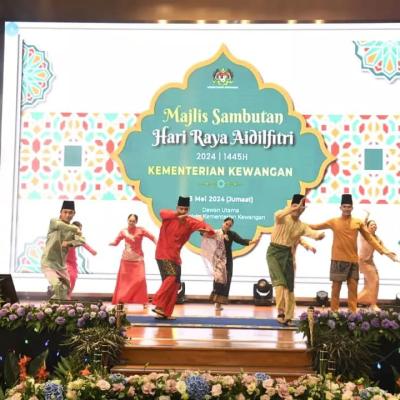 Majlis Hari Raya MADANI Kementerian Kewangan Meriah