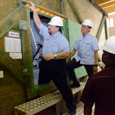 Lawatan Kerja Menteri Kewangan II ke Lumut Naval Shipyard (LUNAS)