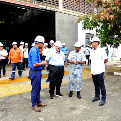 Lawatan Kerja Menteri Kewangan II ke Lumut Naval Shipyard (LUNAS)