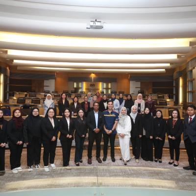 Sesi Lawatan Akademik Oleh UiTM Cawangan Sarawak Ke MOF