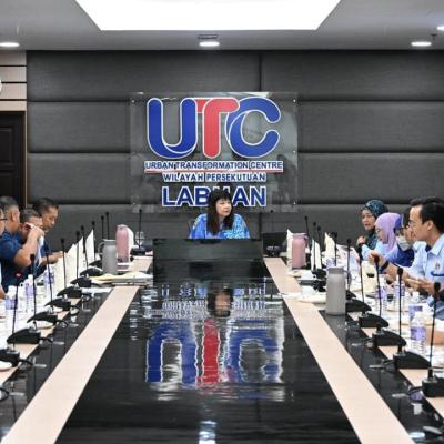 Sesi Turun Padang Ke Pasar Sentral & UTC Labuan