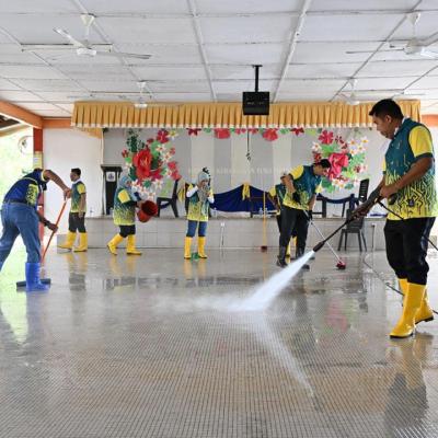 Sesi Turun Padang Meninjau Kerja-Kerja Pembersihan Banjir di Kedah