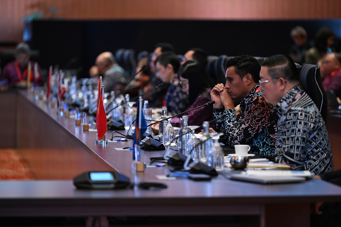 ASEAN Finance Ministers & Central Bankers Warn of Global Risks Amid Middle East Tensions